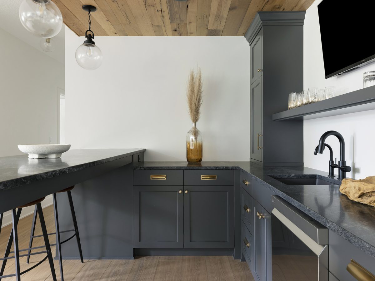 M&M Home Contractors - 13084 96th St NE, Otsego, MN 55330